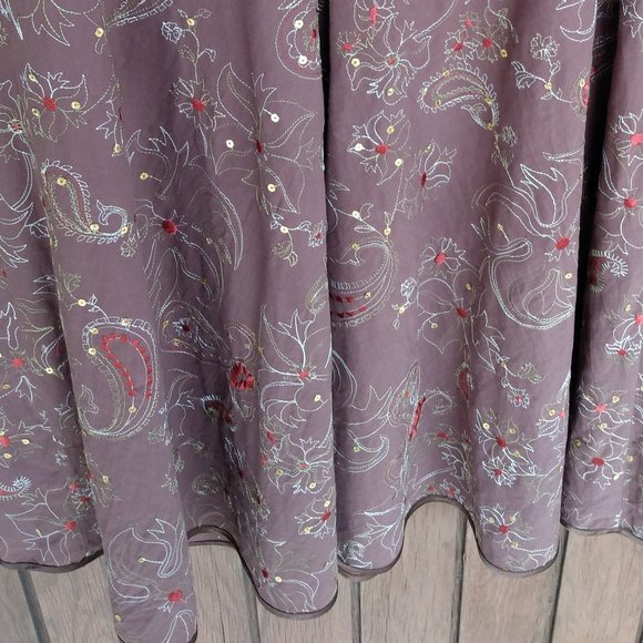 🌎RB Collection || Embroidered Brown Dress - Picture 5 of 8